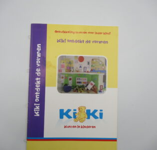 De foto van het product Werkboek " Kiki ontdekt de vormen