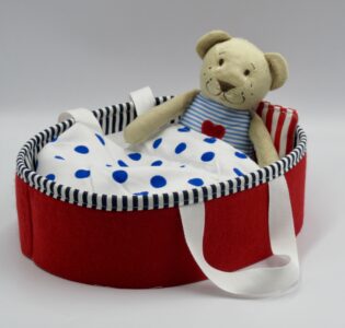 De foto van het product Ikea beer + draagmand | bed