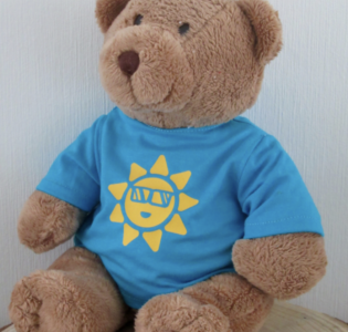 De foto van het product Shirt 'Zon met zonnebril' v. beer Kiki