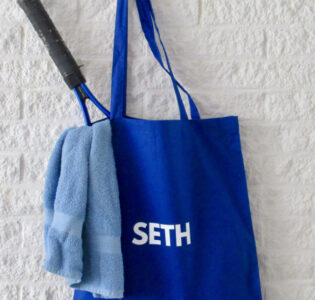 De foto van het product Schoudertas met naam