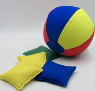 De foto van het product Ballonhoes + pittenzakjes