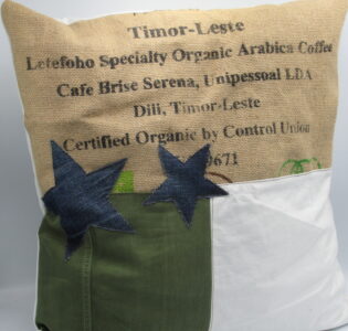 De foto van het product Kussenhoes met sterren